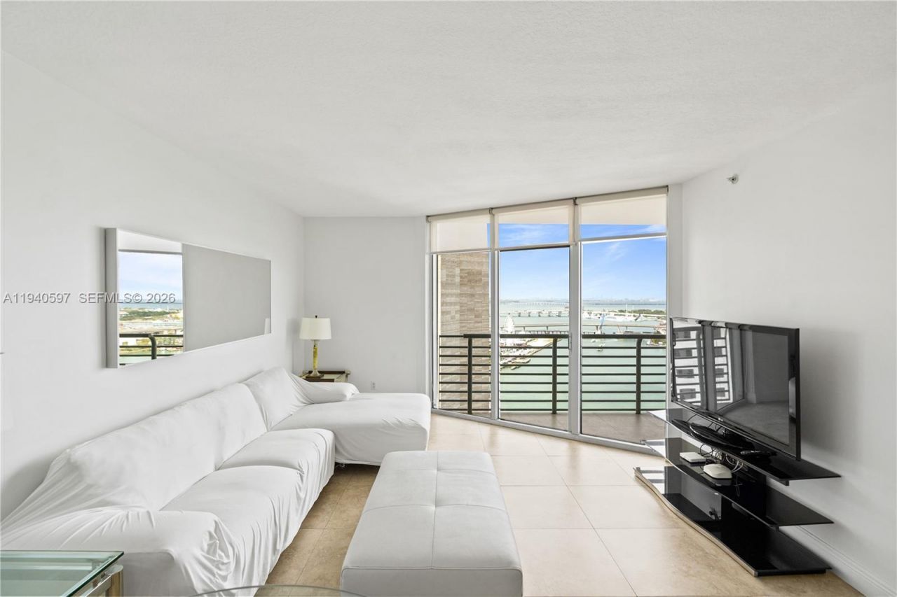 335 S Biscayne Blvd, Unit 2910, Miami, FL 33131 Photo