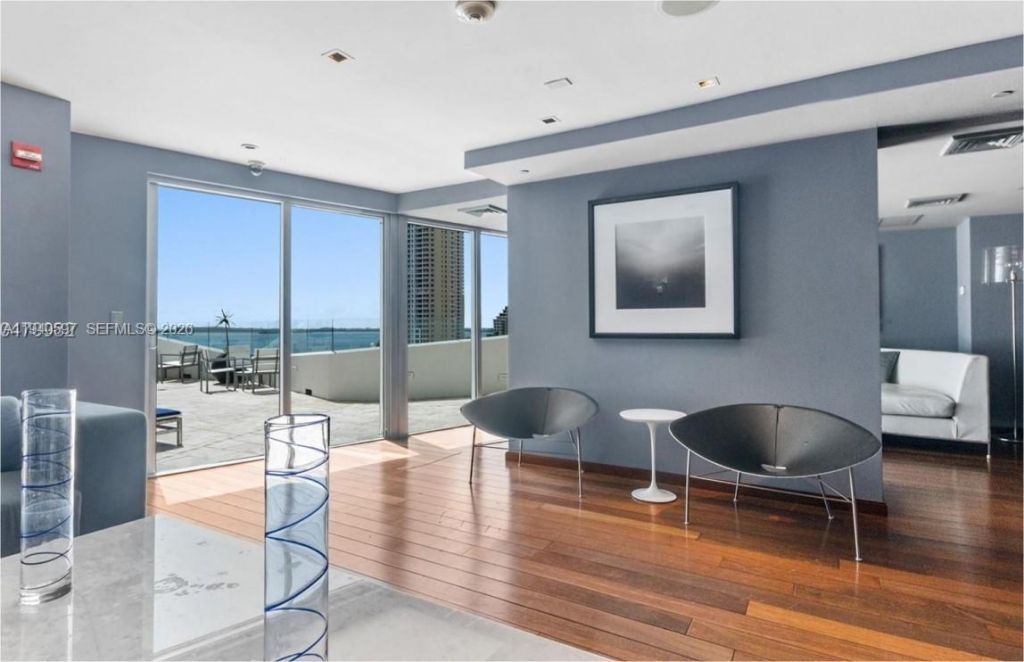 335 S Biscayne Blvd, Unit 2910, Miami, FL 33131 Photo