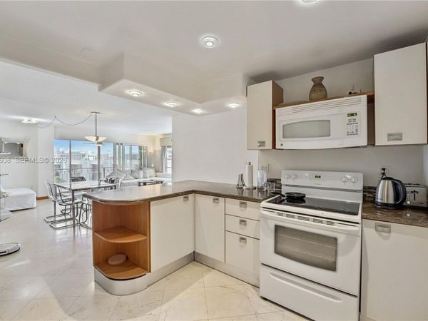 11111 Biscayne Blvd, Unit 4H, Miami, FL 33181