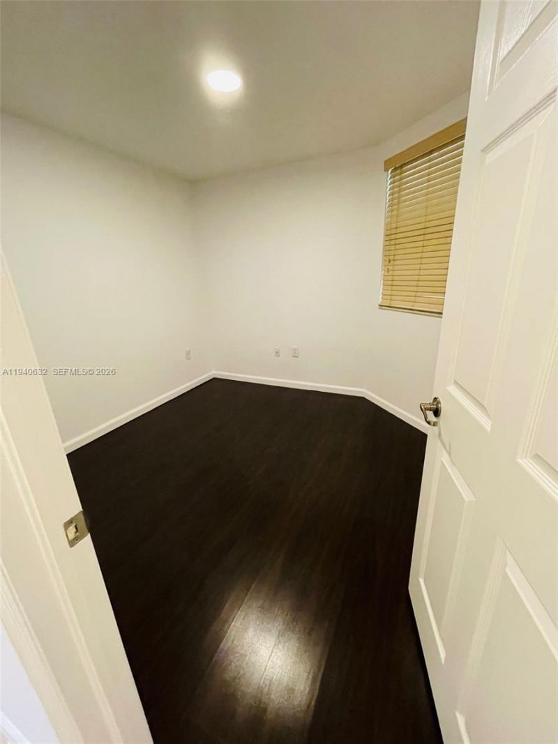 11601 NW 89th St, Unit 106, Doral, FL 33178 Photo