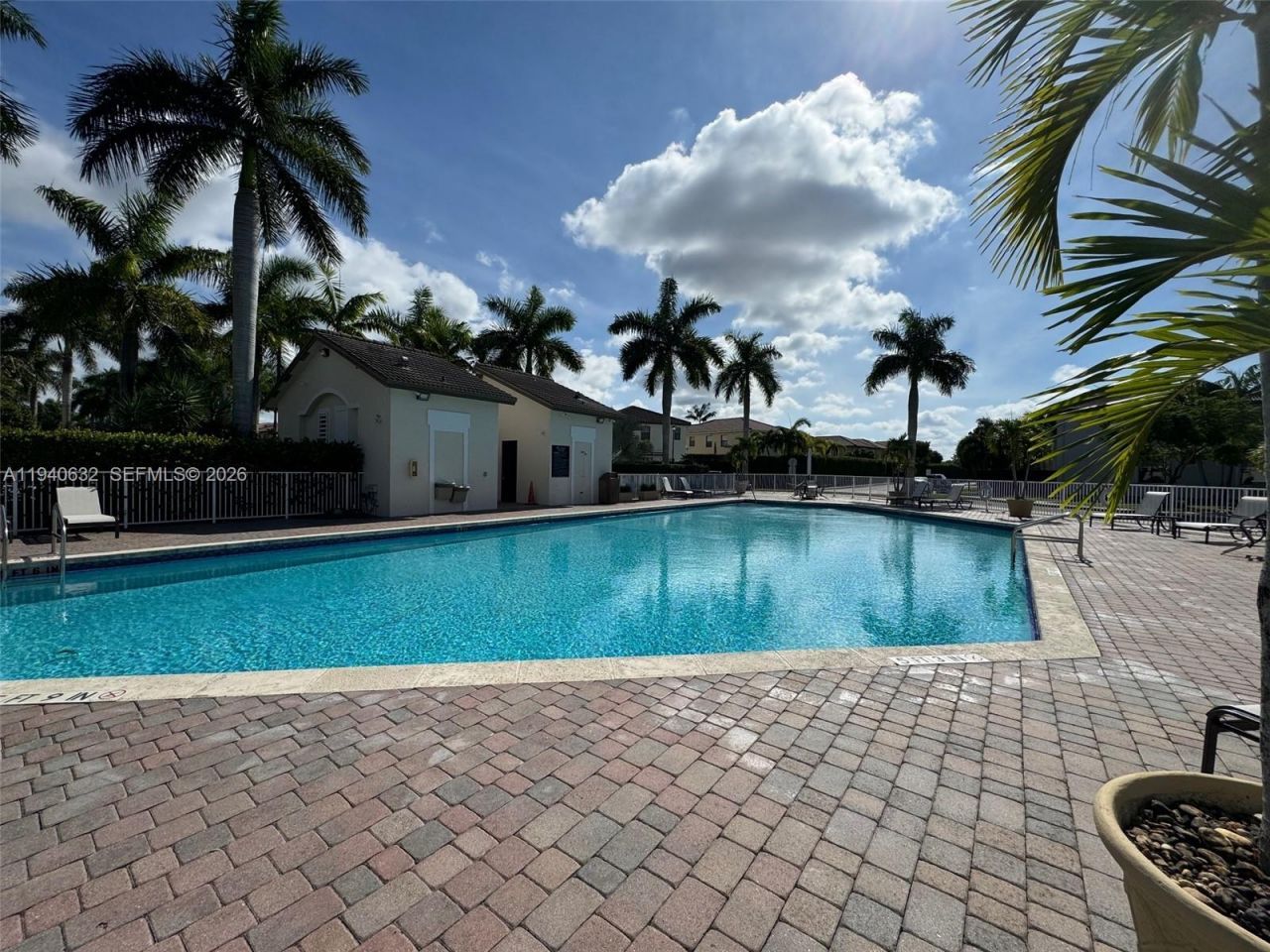 11601 NW 89th St, Unit 106, Doral, FL 33178 Photo