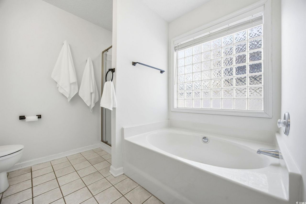 247 Sienna Dr. Photo 16