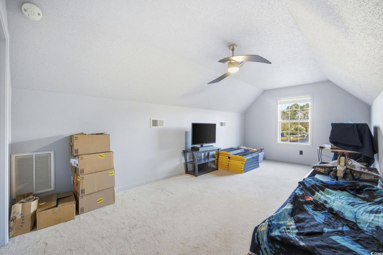 247 Sienna Dr. Photo 25