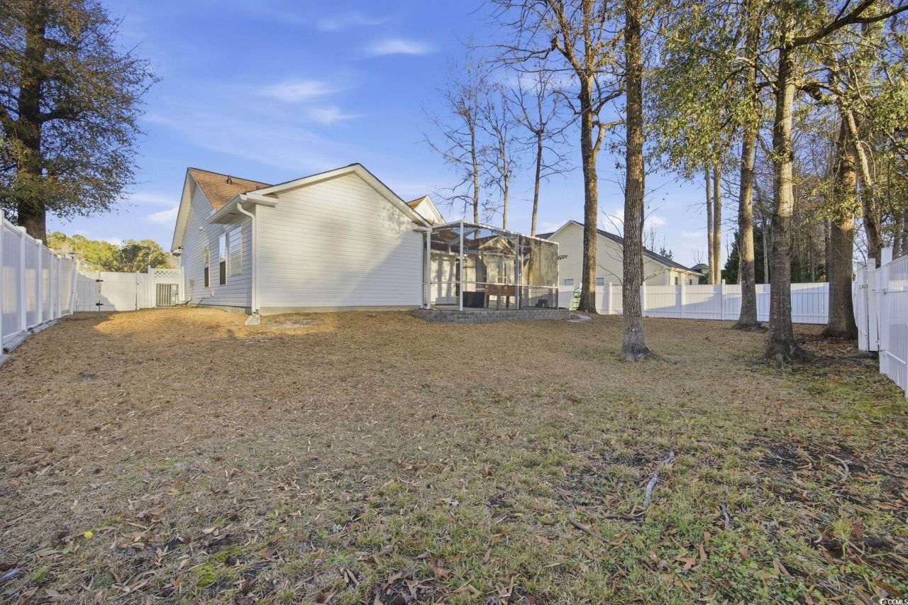 247 Sienna Dr. Photo 32