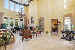 1674 Malaga Circle photo 4