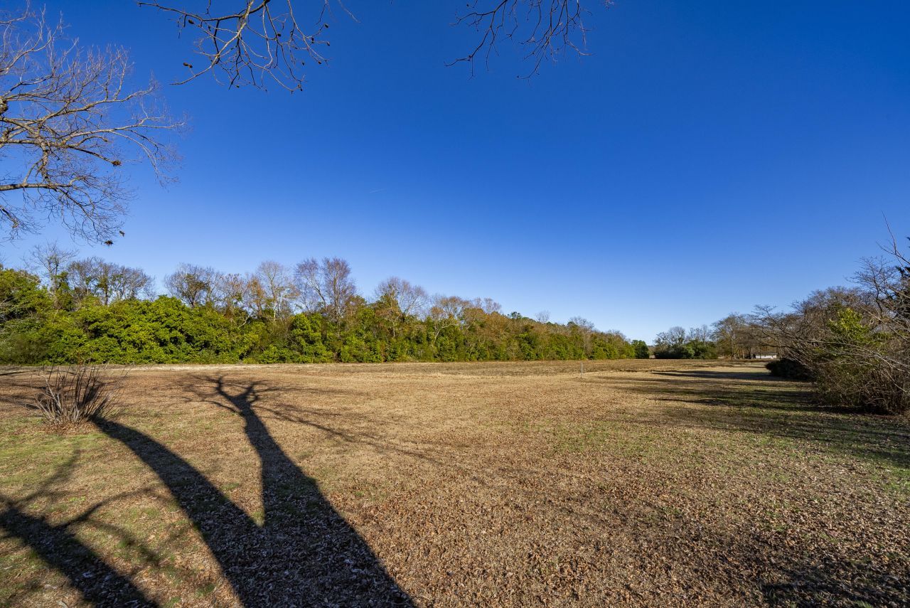 224 Walnut Street Photo 17