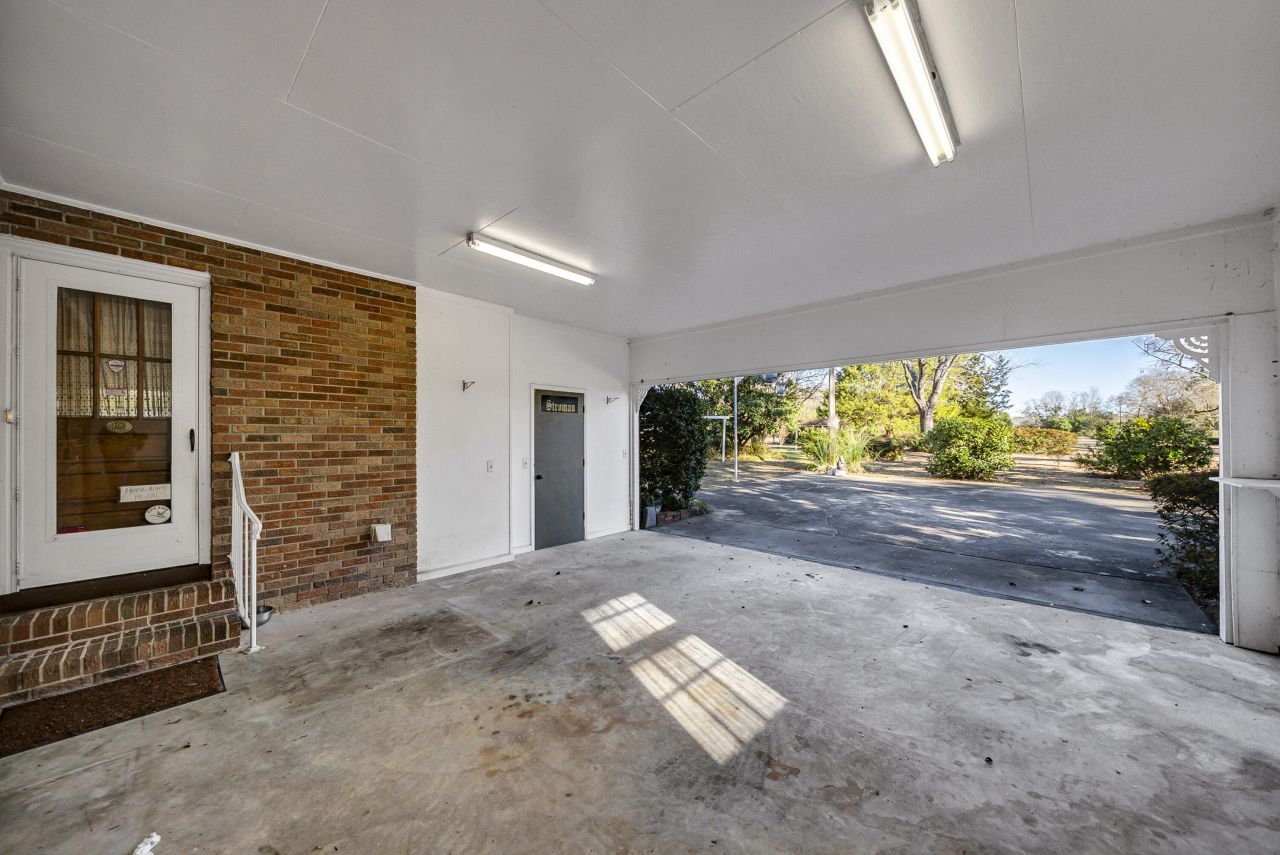 224 Walnut Street Photo 22