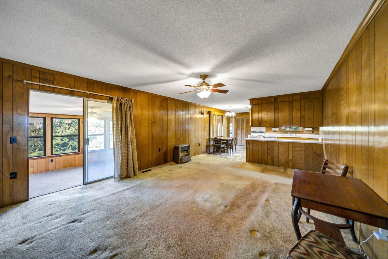 224 Walnut Street Photo 31