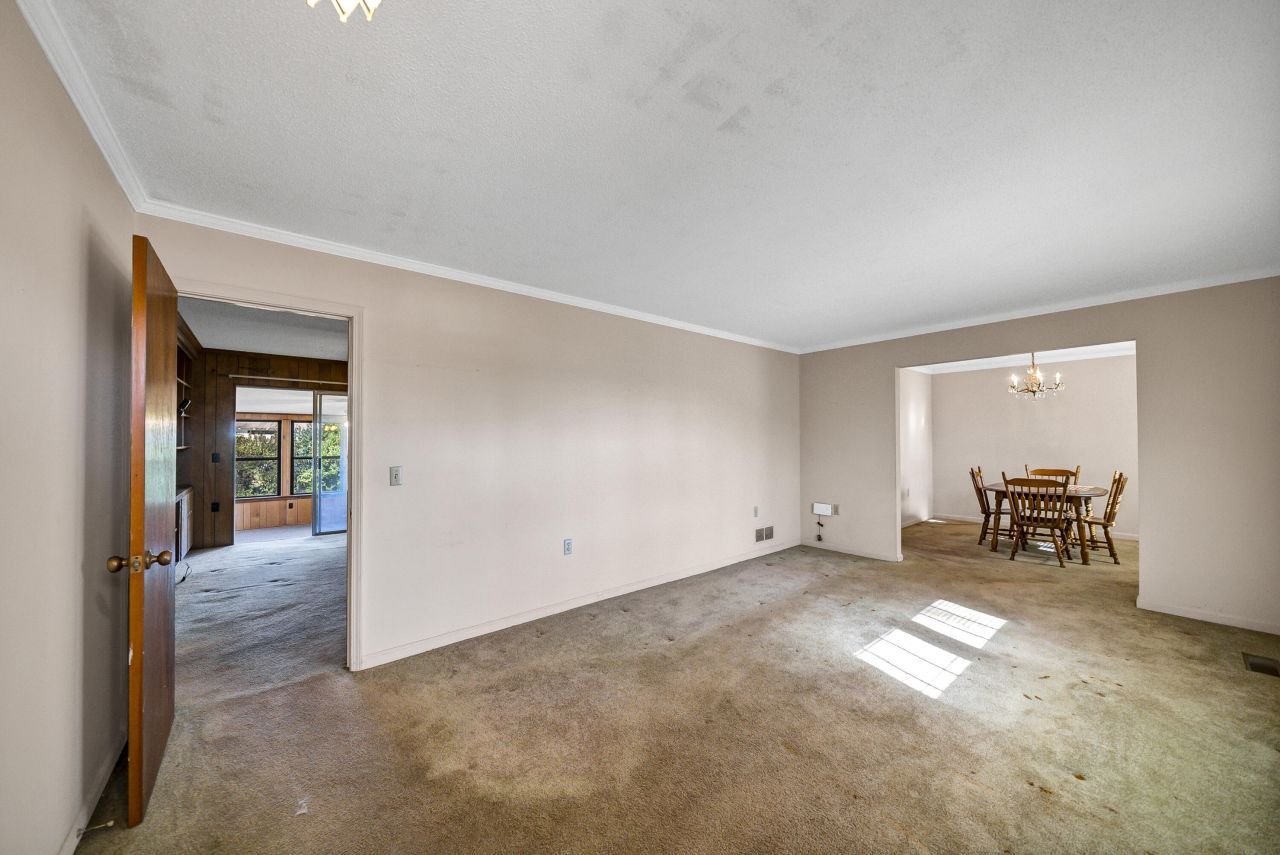 224 Walnut Street Photo 32