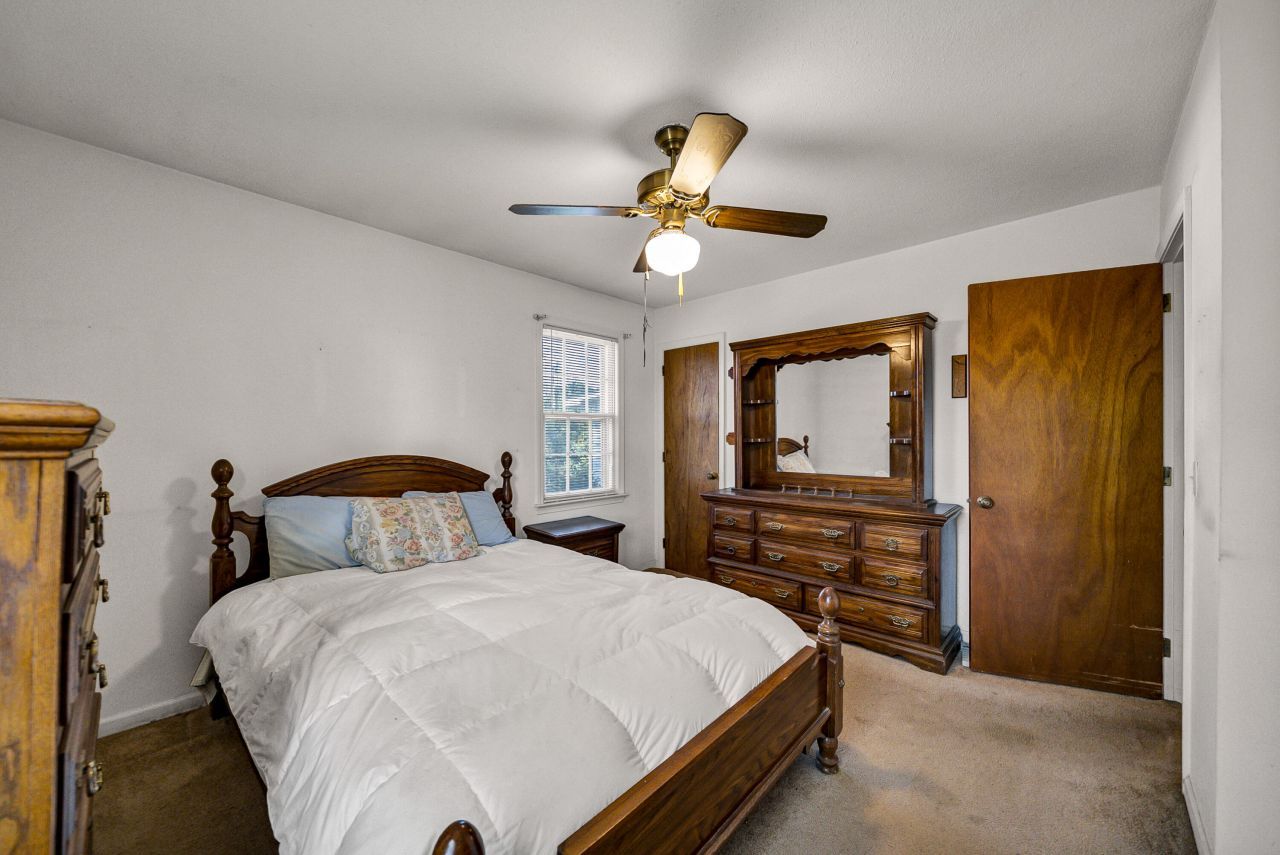 224 Walnut Street Photo 41