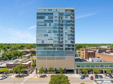 432 S Washington Avenue, Royal Oak, MI 48067