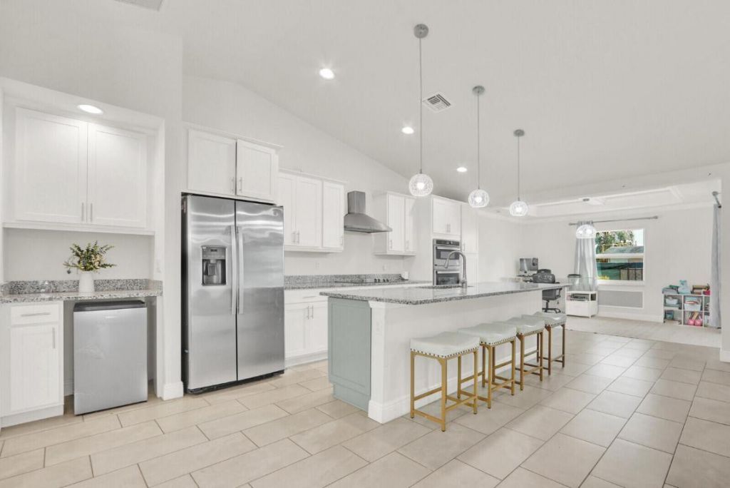 202 SW Chandler Terrace, Port Saint Lucie, FL 34984 Photo