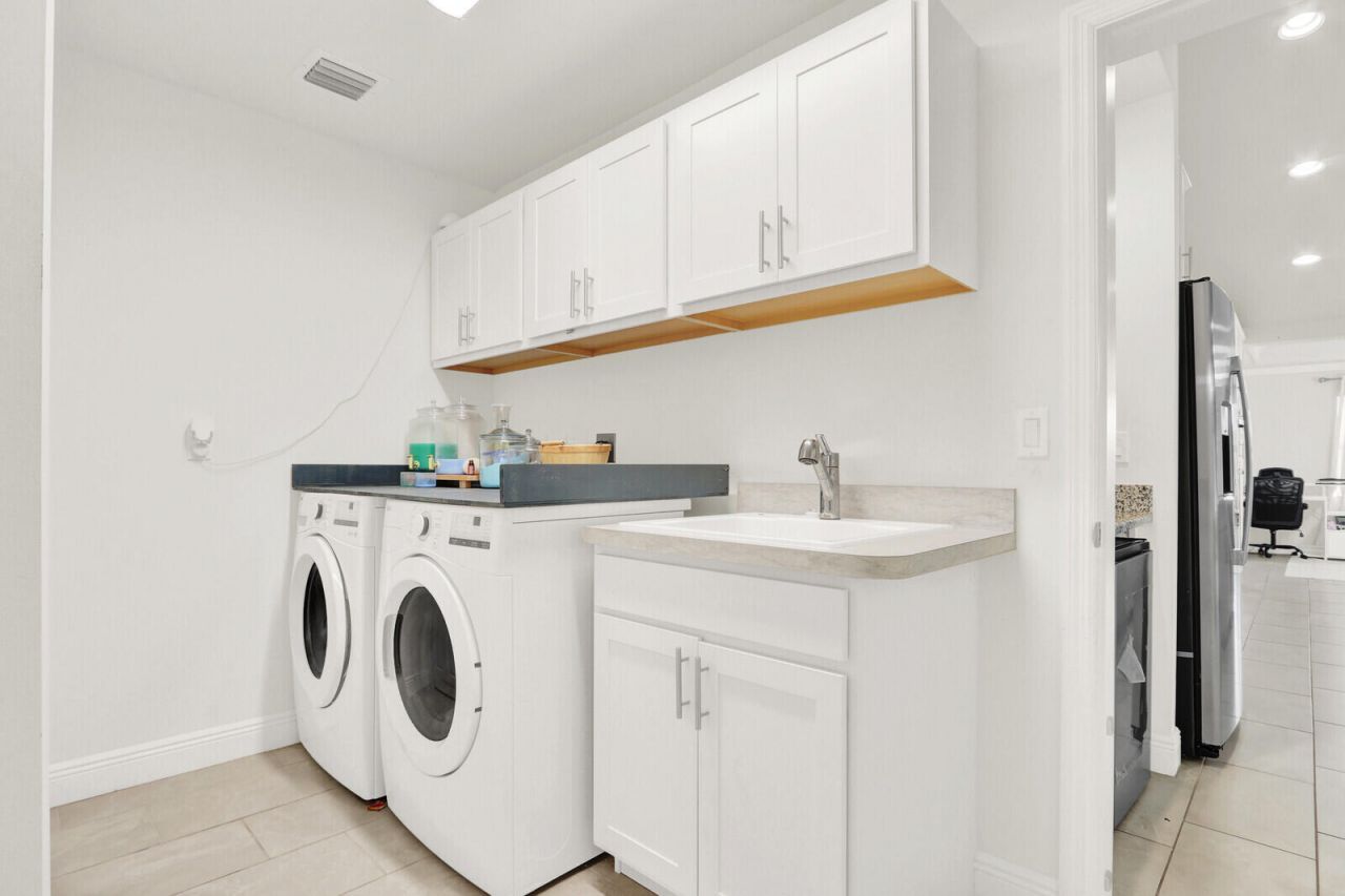 202 SW Chandler Terrace, Port Saint Lucie, FL 34984 Photo