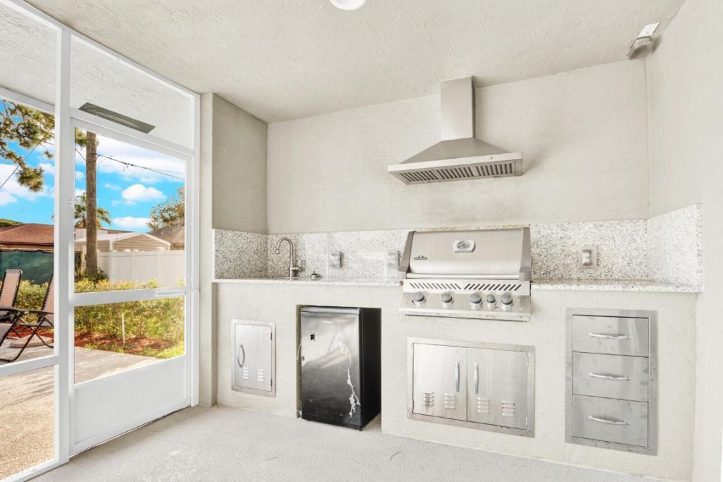 202 SW Chandler Terrace, Port Saint Lucie, FL 34984 Photo