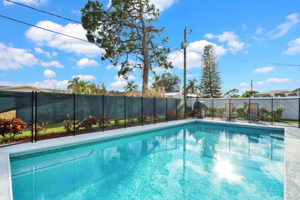 202 SW Chandler Terrace, Port Saint Lucie, FL 34984 Photo