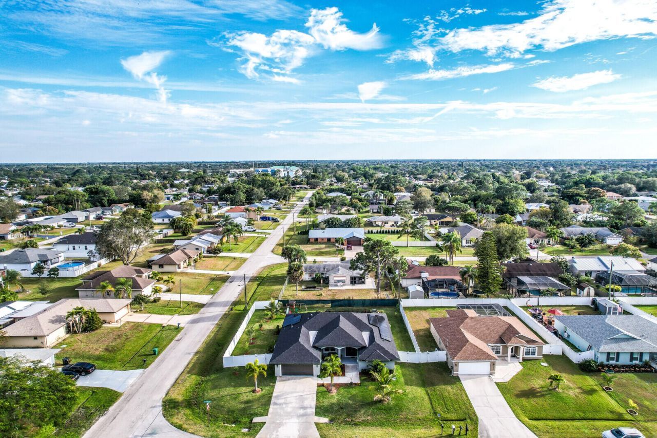 202 SW Chandler Terrace, Port Saint Lucie, FL 34984 Photo