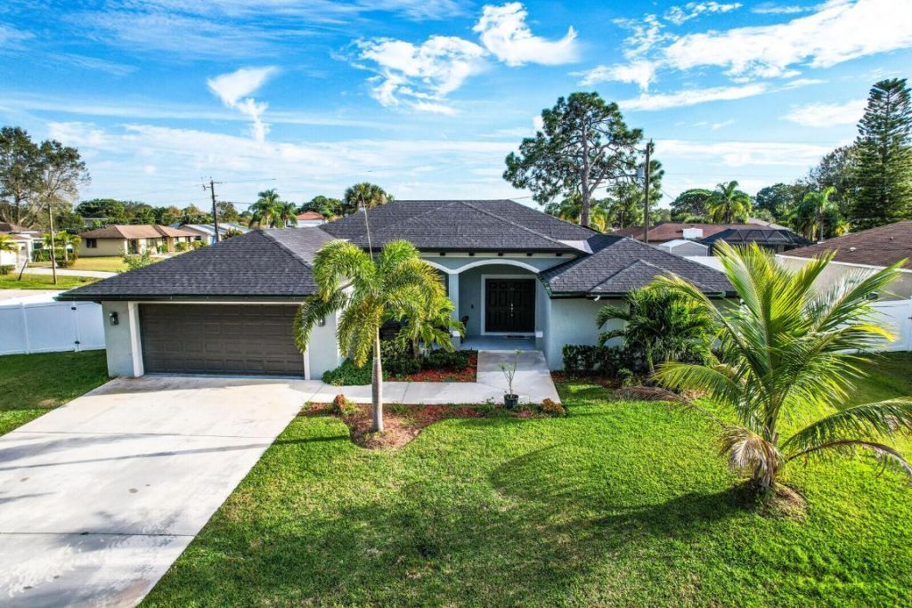 202 SW Chandler Terrace, Port Saint Lucie, FL 34984 Photo