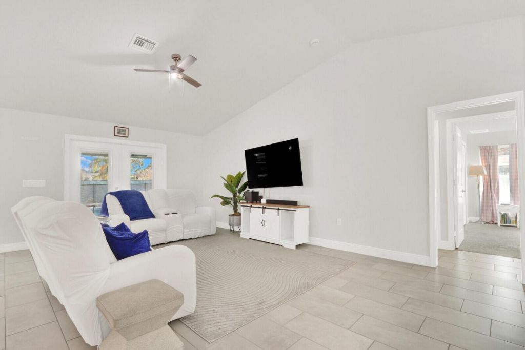 202 SW Chandler Terrace, Port Saint Lucie, FL 34984 Photo