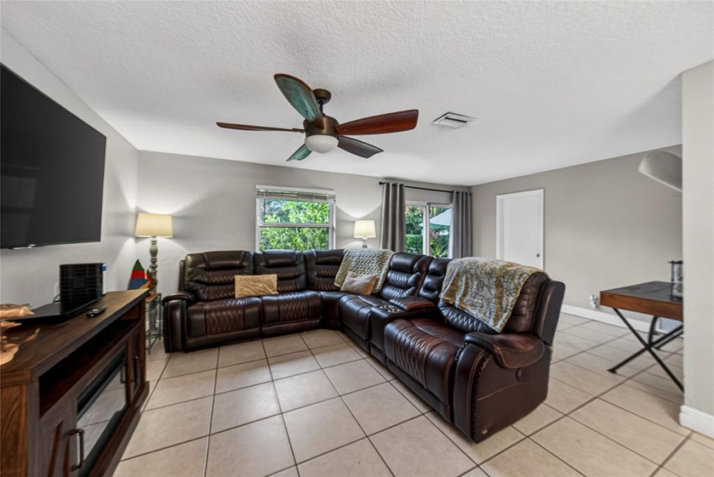 3002 NW 103rd Lane, Coral Springs, FL 33065 Photo