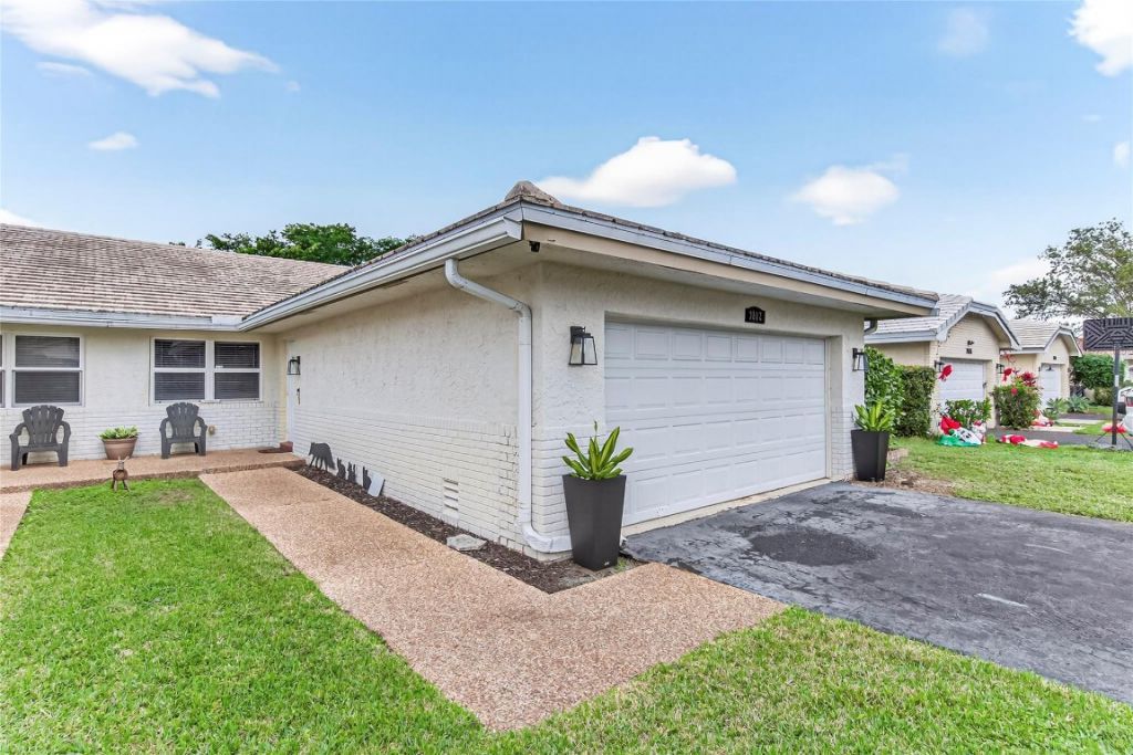 3002 NW 103rd Lane, Coral Springs, FL 33065 Photo