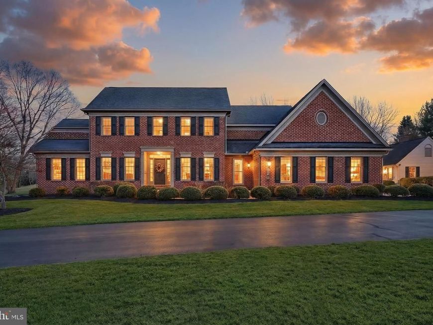 245 Orchard Drive, Hanover, PA 17331 Main Photo