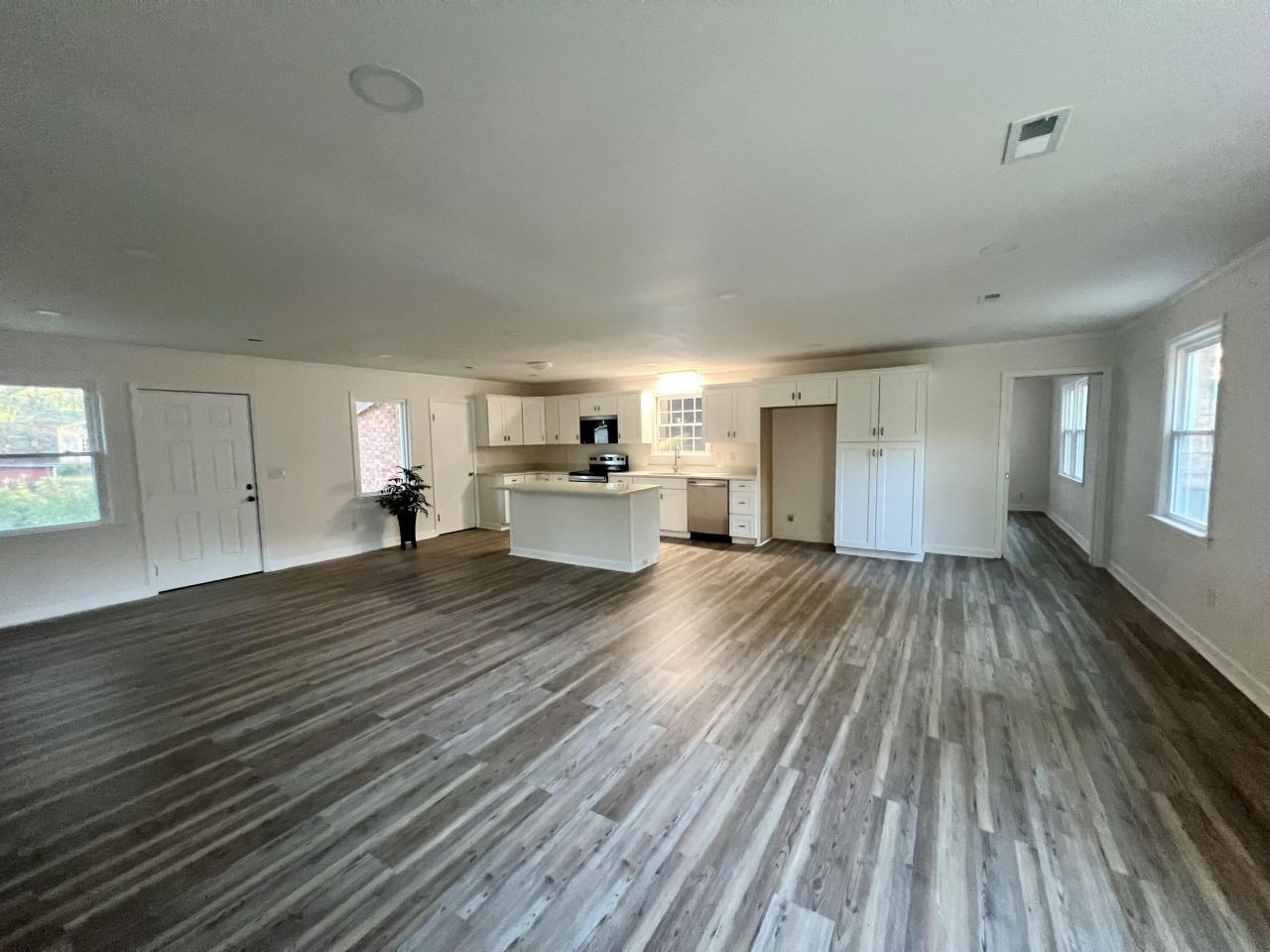 431 Otis Road Photo 11