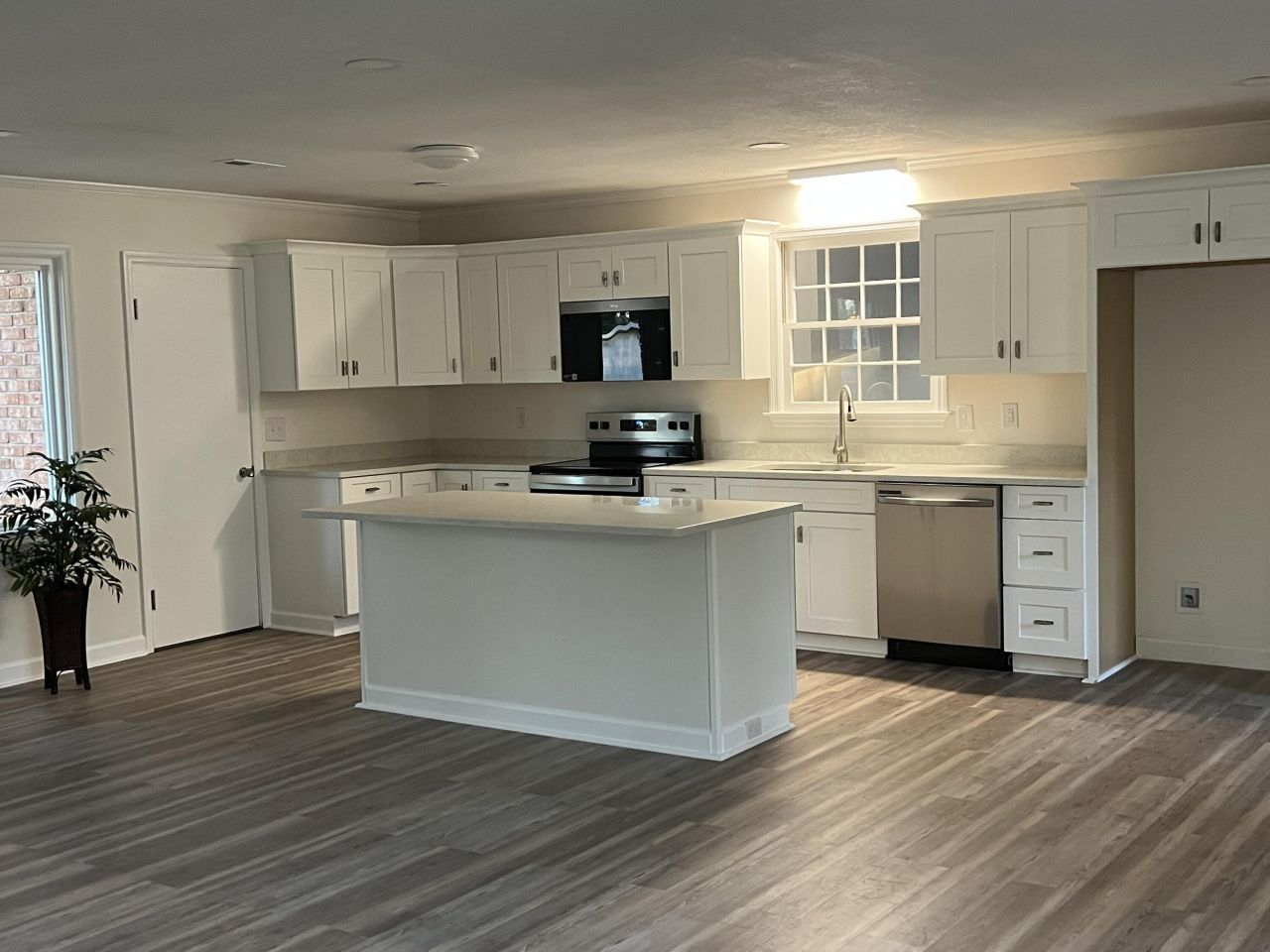 431 Otis Road Photo 12