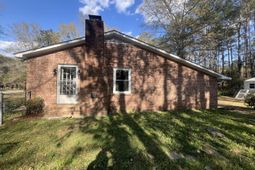 431 Otis Road photo 4