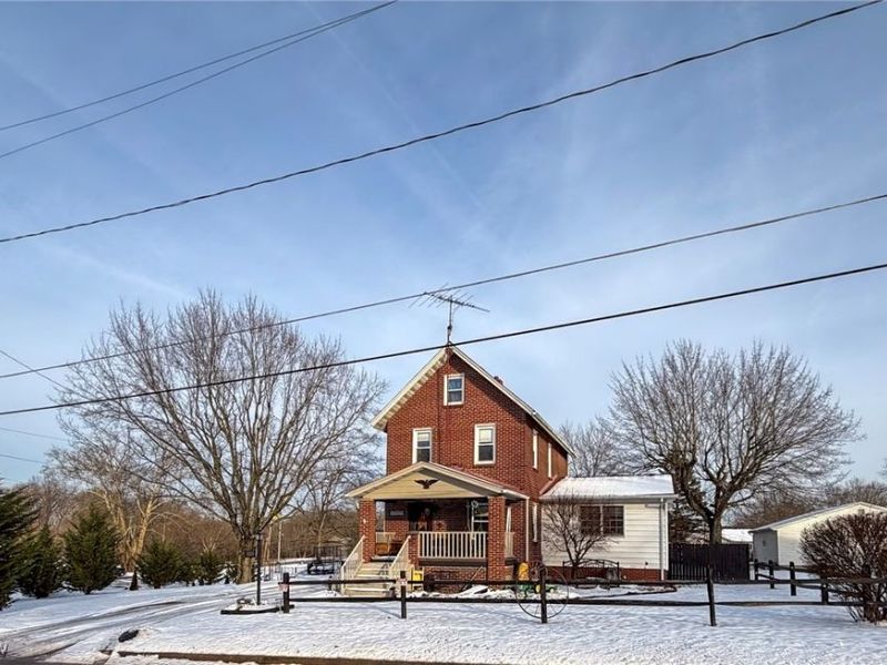 1011 Pennsylvania Avenue, Mc Donald, OH 44437 Photo 2