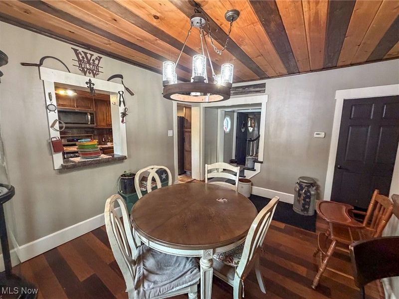 1011 Pennsylvania Avenue, Mc Donald, OH 44437 Photo 8