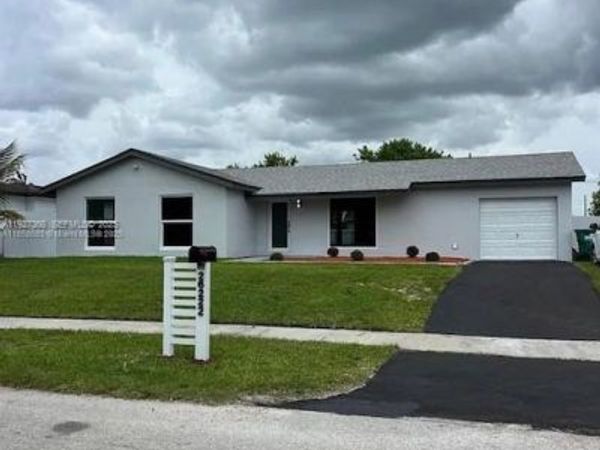26222 SW 124th Pl, Homestead, FL 33032