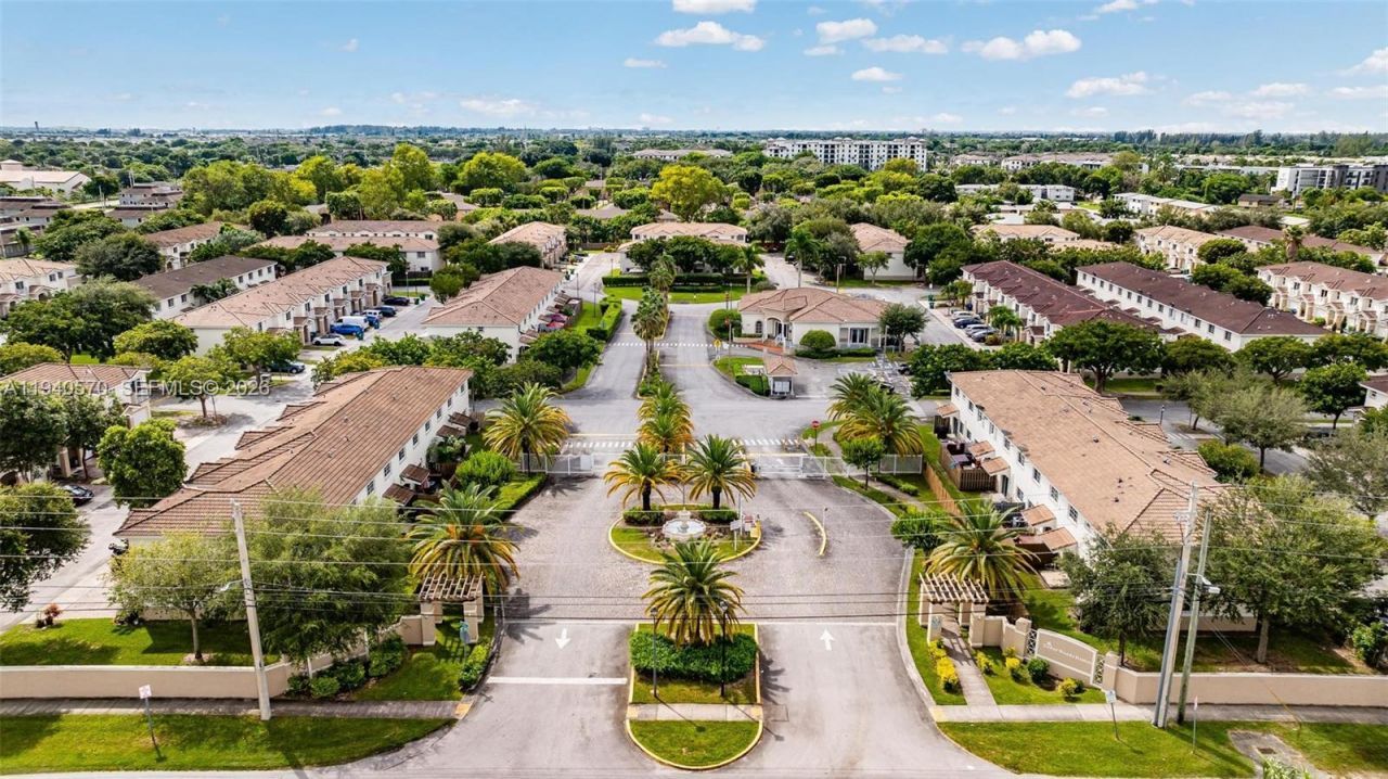 14116 SW 260th St, Unit 105, Homestead, FL 33032 Photo