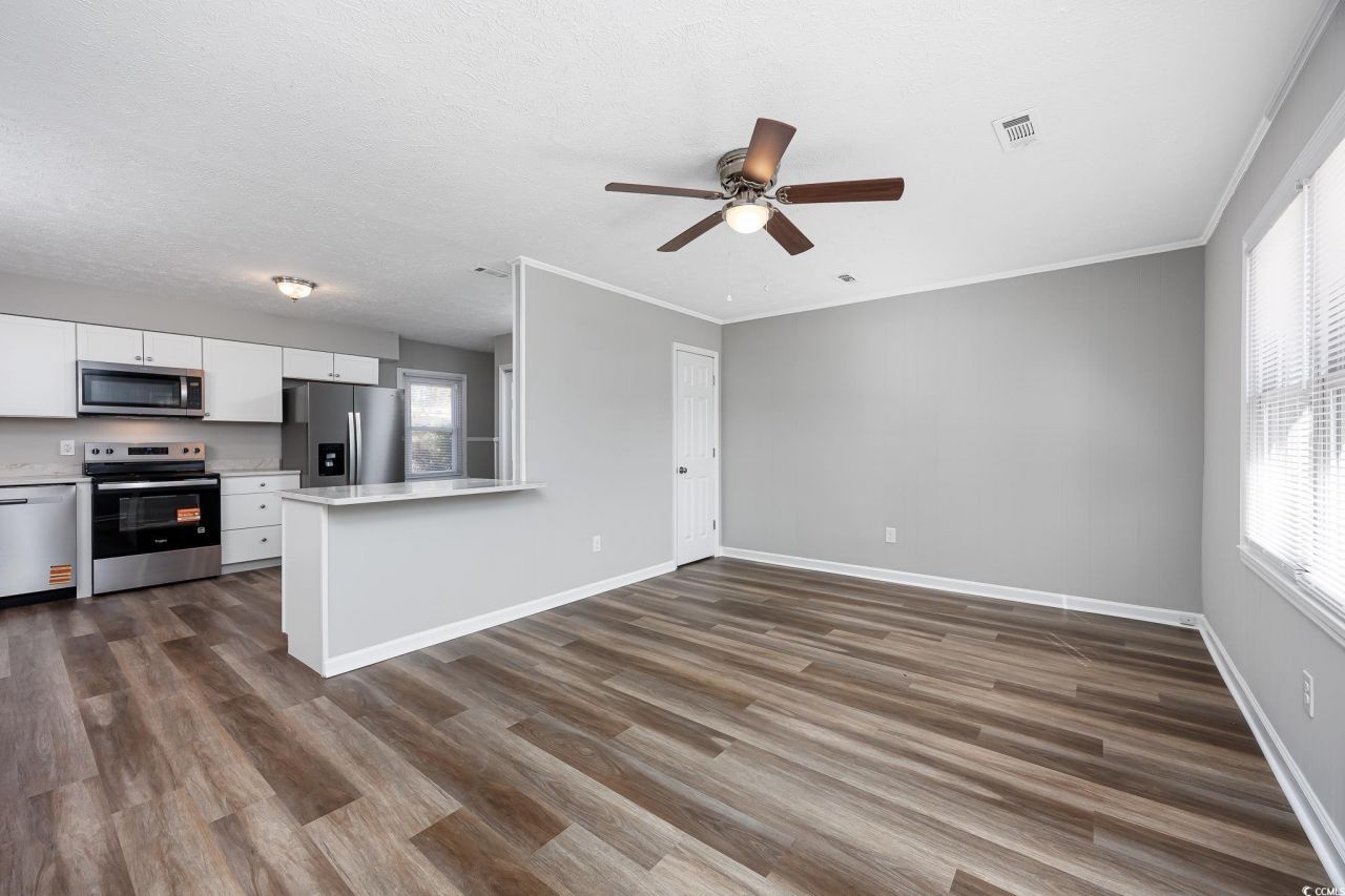 119 Neal Ln. Photo 5