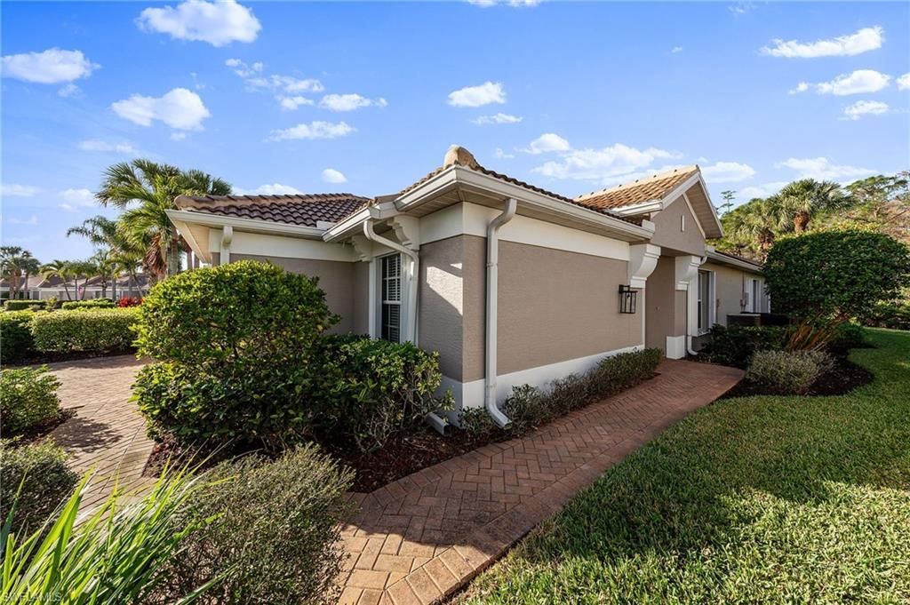 9996 Horse Creek Rd, Fort Myers, FL 33913 Photo