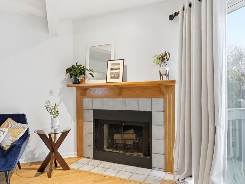 7027 Dublin Village Drive, Dublin, OH 43017 Photo 14