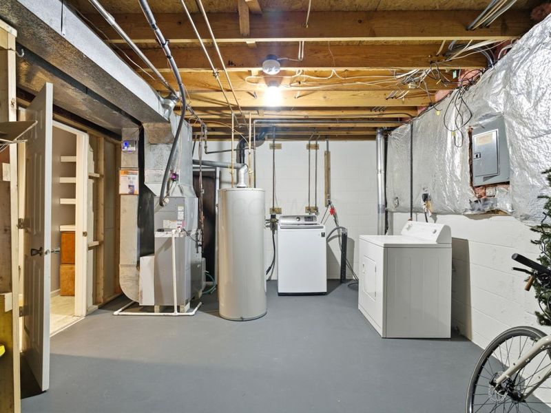 7027 Dublin Village Drive, Dublin, OH 43017 Photo 29