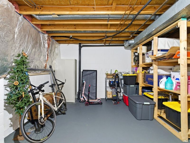 7027 Dublin Village Drive, Dublin, OH 43017 Photo 30