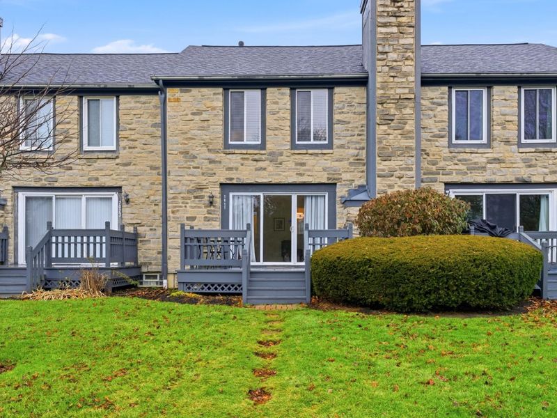 7027 Dublin Village Drive, Dublin, OH 43017 Photo 33