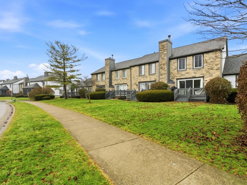 7027 Dublin Village Drive, Dublin, OH 43017 Photo 36