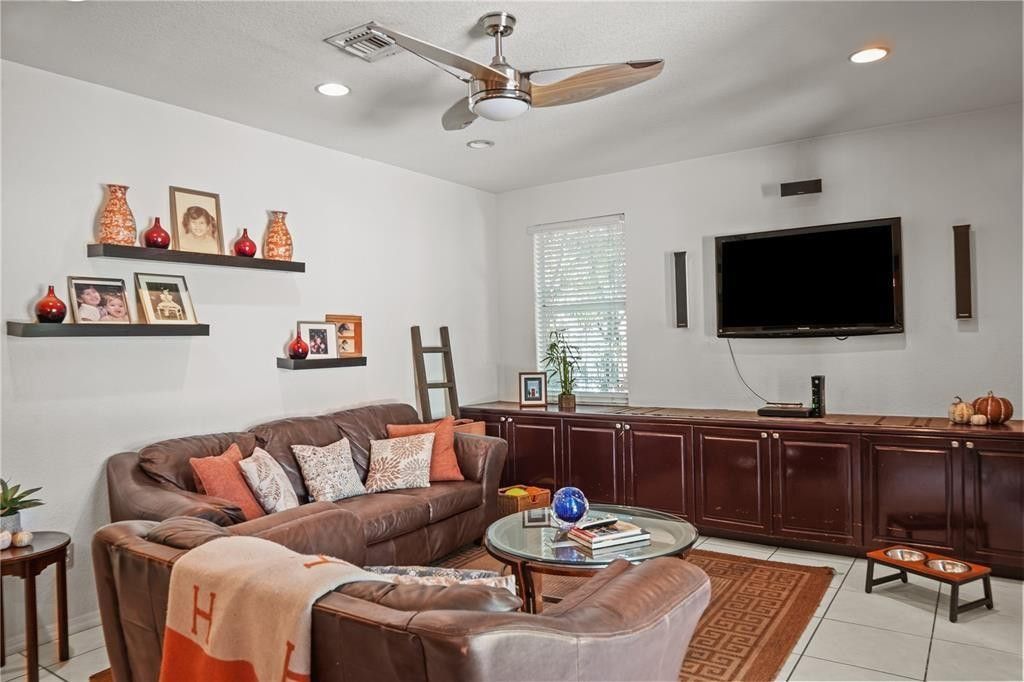 8209 SW 173rd Terrace, Palmetto Bay, FL 33157 Photo