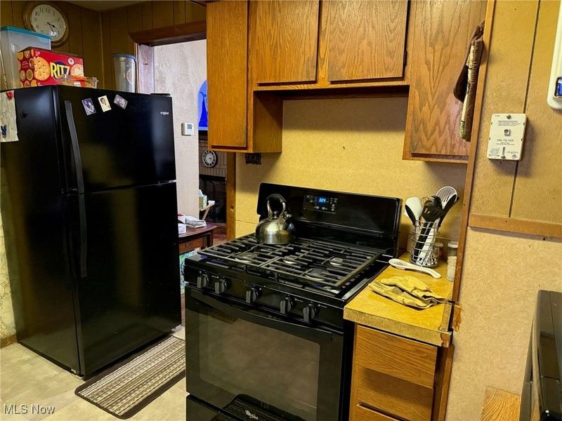 1311 Warner Road SE, Canton, OH 44707 Photo 4