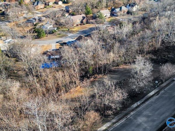 3015 Box Canyon Road, Huntsville, AL 35803