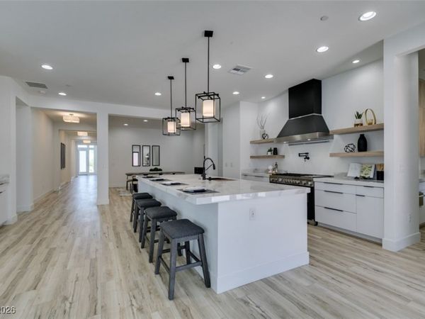 311 S Lisbon Street, Henderson, NV 89015