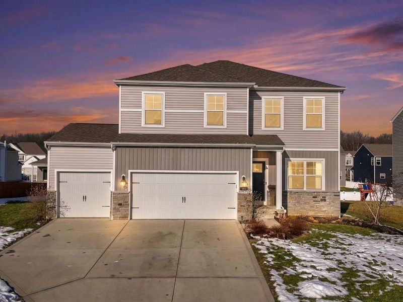 132 Mayfield Drive, Granville, OH 43023 Photo 1