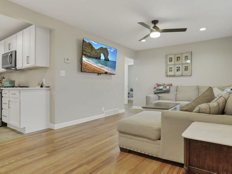 1295 Ginder Road NW, Lancaster, OH 43130 Photo 3