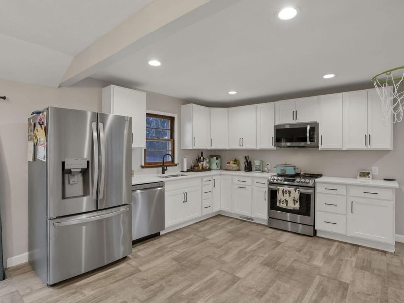 1295 Ginder Road NW, Lancaster, OH 43130 Photo 7