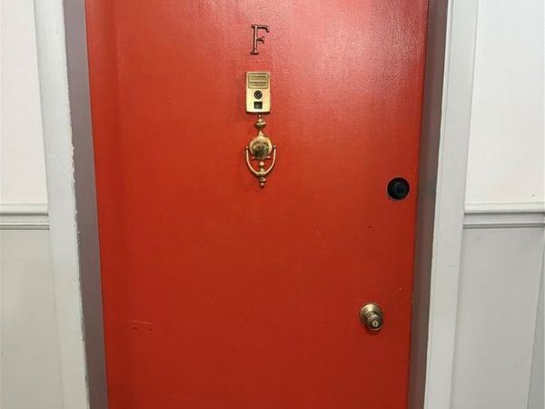 9925 Bunker Hill Drive, Unit F, St Louis, MO 63123