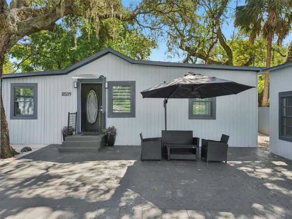 8509 N HAMNER AVENUE, TAMPA, FL 33604