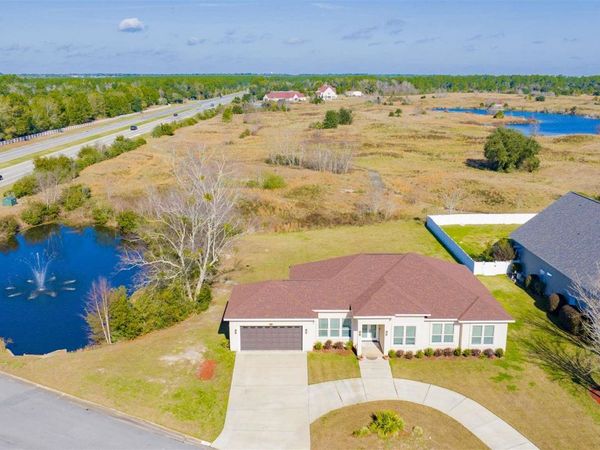 5800 Moors Oaks Dr, Milton, FL 32583