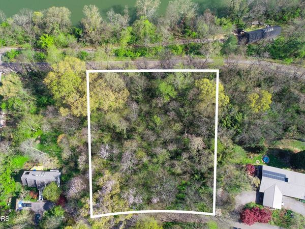 4305 Holston Hills Rd, Knoxville, TN 37914